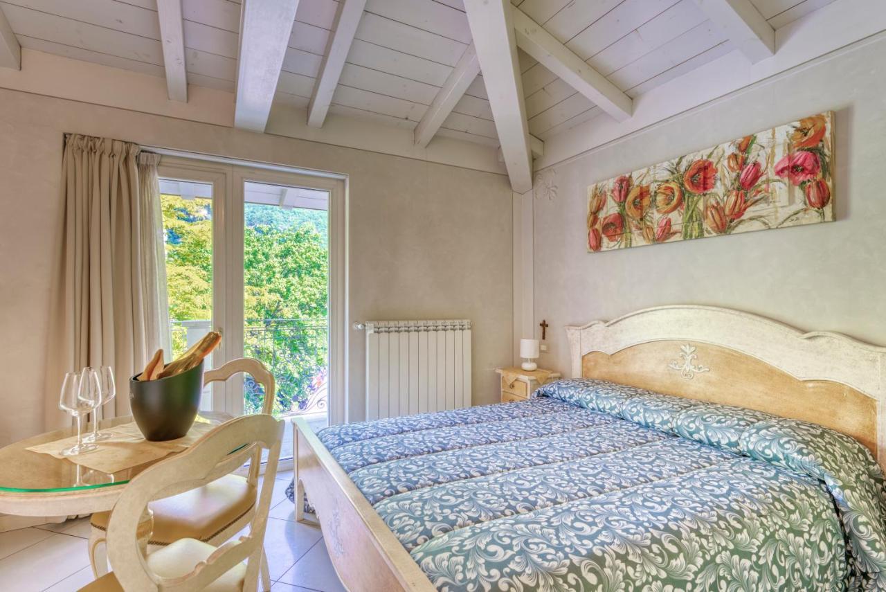 Villa Liberty Darfo Boario Terme ภายนอก รูปภาพ