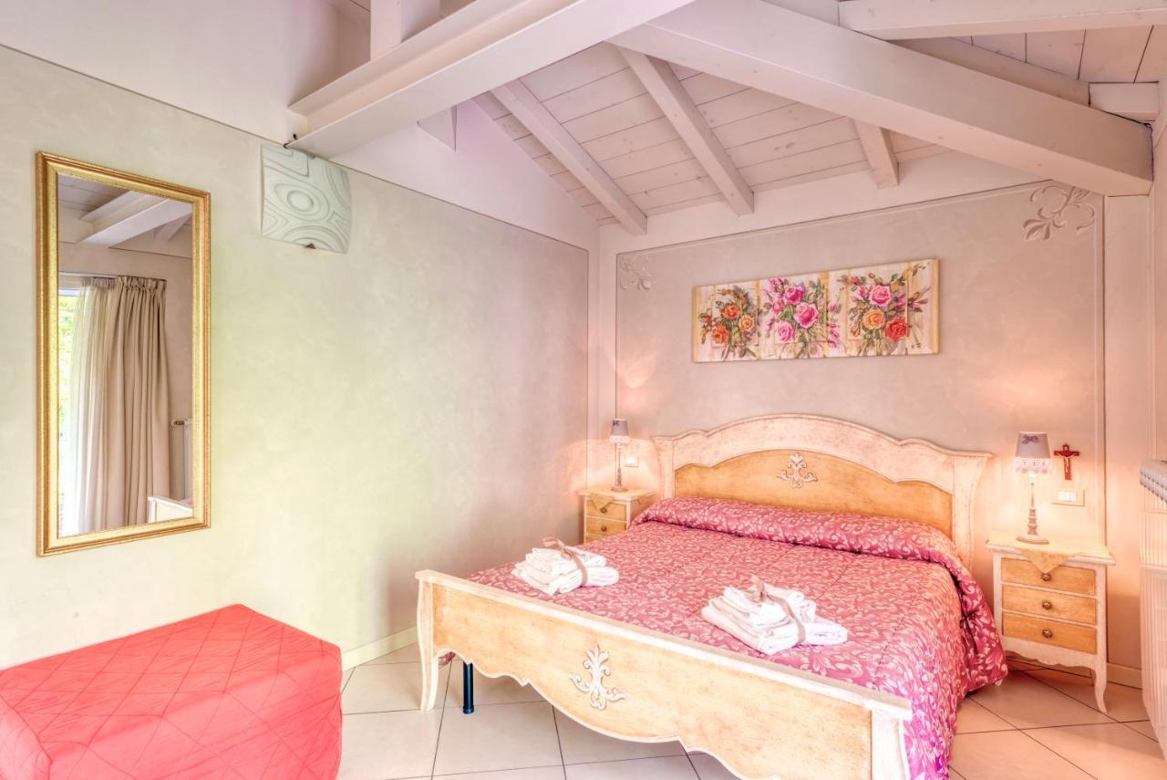 Villa Liberty Darfo Boario Terme ภายนอก รูปภาพ